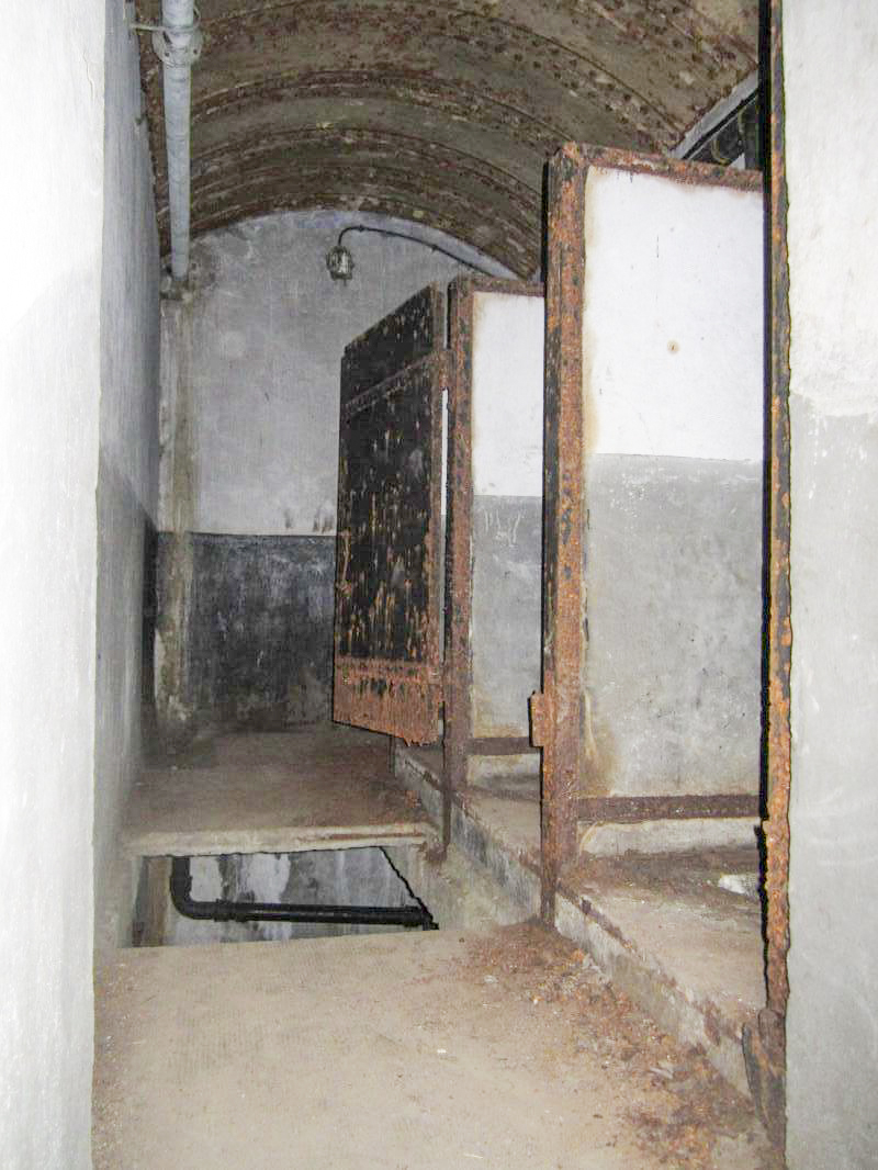 Ligne Maginot - SOUFFLENHEIM (II / 23° RIF) - (Abri) - Latrines - gregfuchs