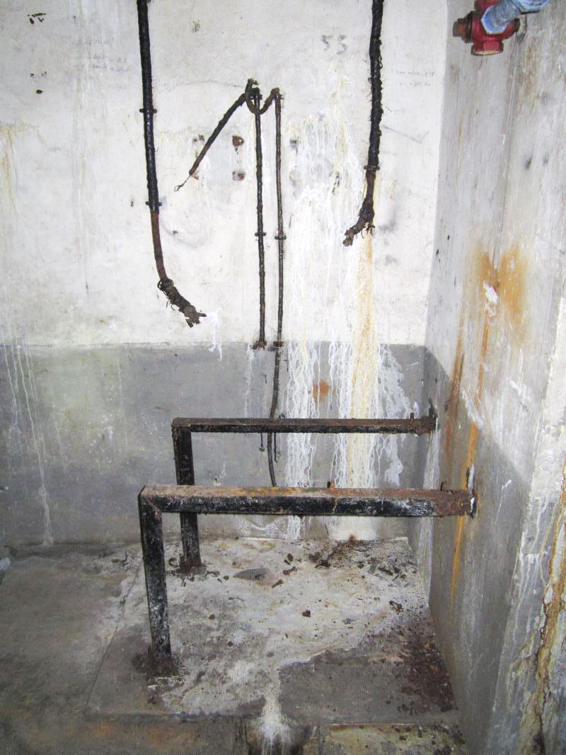 Ligne Maginot - SOUFFLENHEIM (II / 23° RIF) - (Abri) - Emplacement de la pompe du puits - gregfuchs