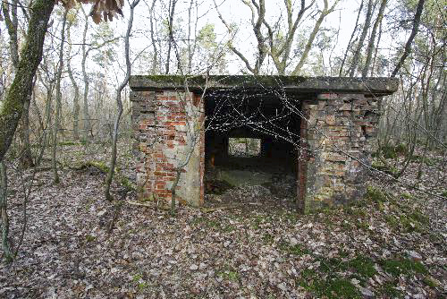 Ligne Maginot - FORLENWALD 1 (Blockhaus pour canon) - Vue extérieure coté entrée - AALMA - www.lignemaginot.com