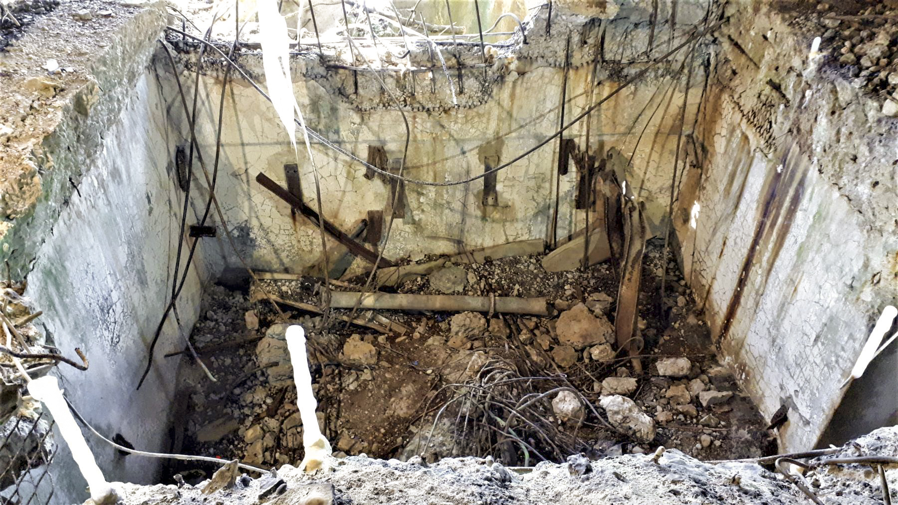 Ligne Maginot - HOCHWALD C1 - (Casemate d'infanterie) - Sous la chambre de tir, une chambre de repos pour 12 hommes - Gregory Fuchs