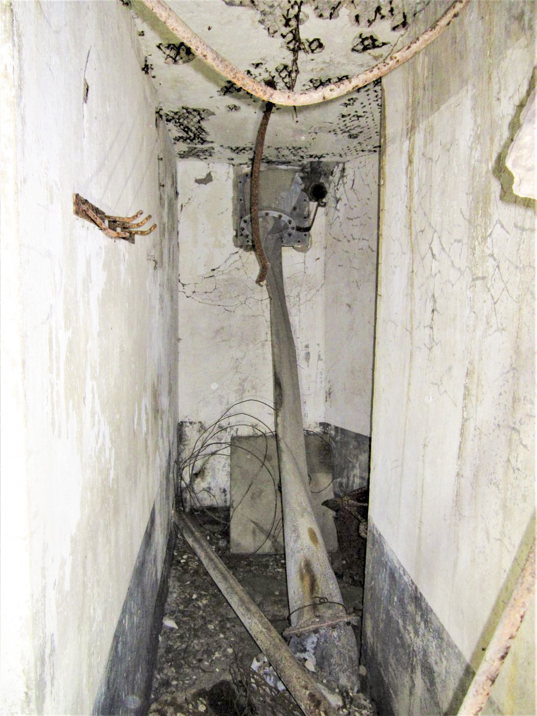 Ligne Maginot - HOCHWALD C1 - (Casemate d'infanterie) - Local du puits ? - Gregory Fuchs