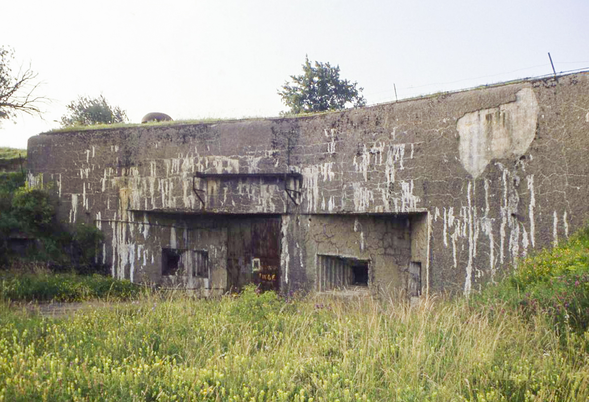 Ligne Maginot - LATIREMONT - A3 - (Ouvrage d'artillerie) - Entrée munitions - Valentin Hemmert