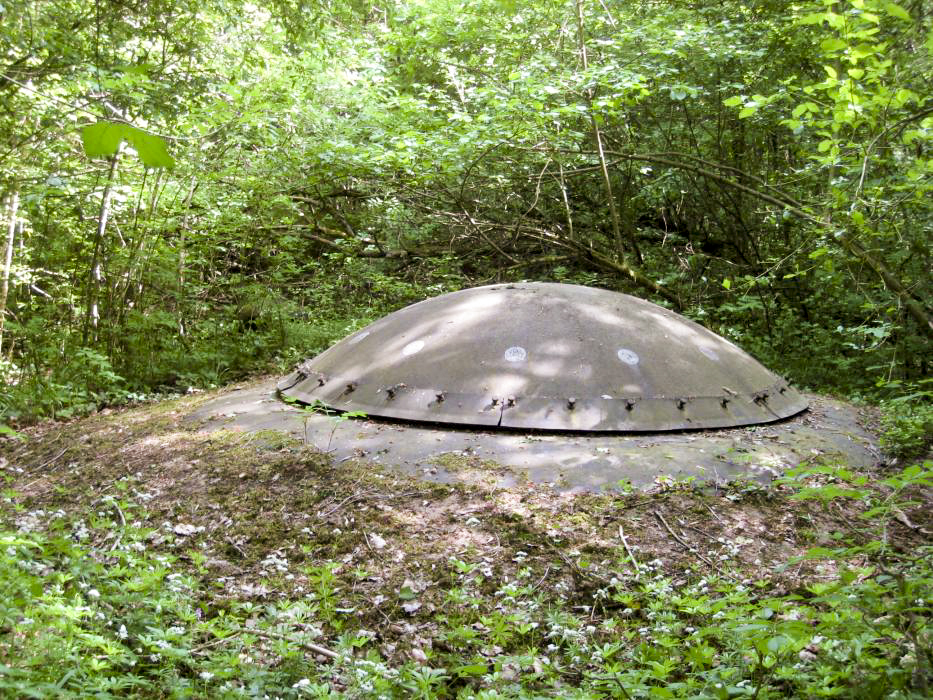 Ligne Maginot - LATIREMONT - A3 - (Ouvrage d'artillerie) - Bloc 3
La tourelle mitrailleuse - Pruzsina jerome