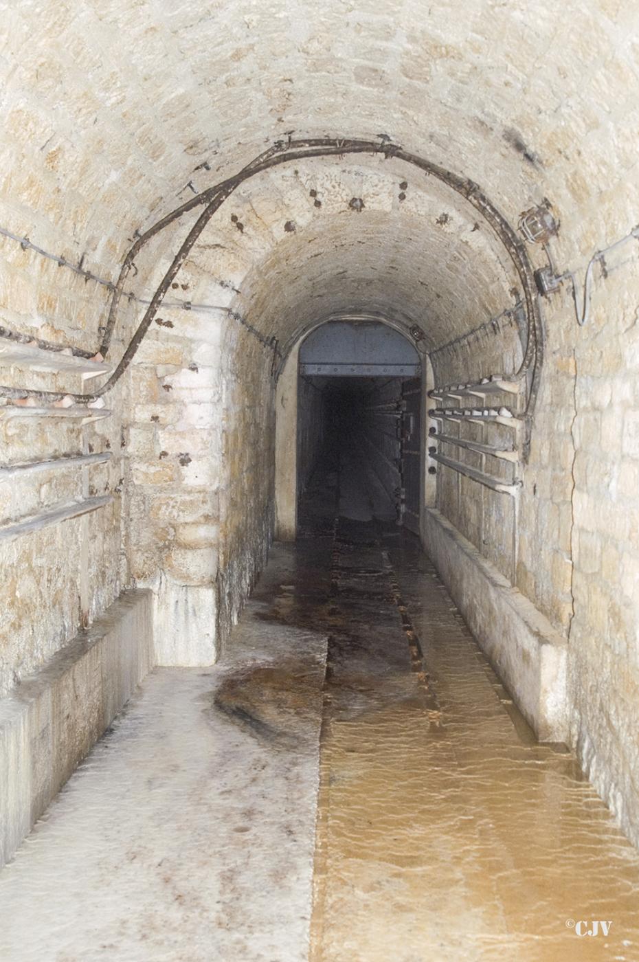 Ligne Maginot - LATIREMONT - A3 - (Ouvrage d'artillerie) - Bloc 4
La galerie vers le bloc - Lia VERMEULEN