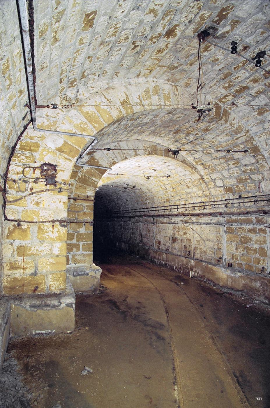 Ligne Maginot - LATIREMONT - A3 - (Ouvrage d'artillerie) - Galerie - Lia VERMEULEN
