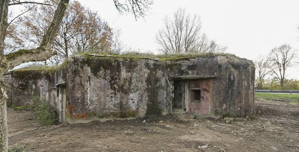 Ligne Maginot - 15/3 - MUEHLRHEIN (Casemate d'infanterie - double) - La façade arrière - GRAMI