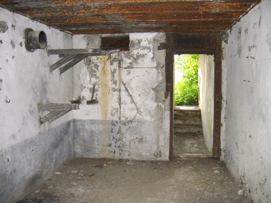 Ligne Maginot - 15/3 - MUEHLRHEIN (Casemate d'infanterie - double) - Entrée de la casemate - Les Gardiens du Rhin