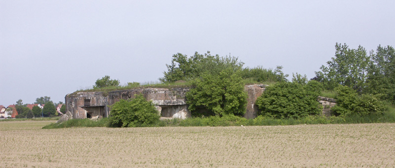 Ligne Maginot - 15bis/3 - BETTENHOFFEN (Casemate d'infanterie - double) - Vue d'ensemble - LAMBERT Pascal