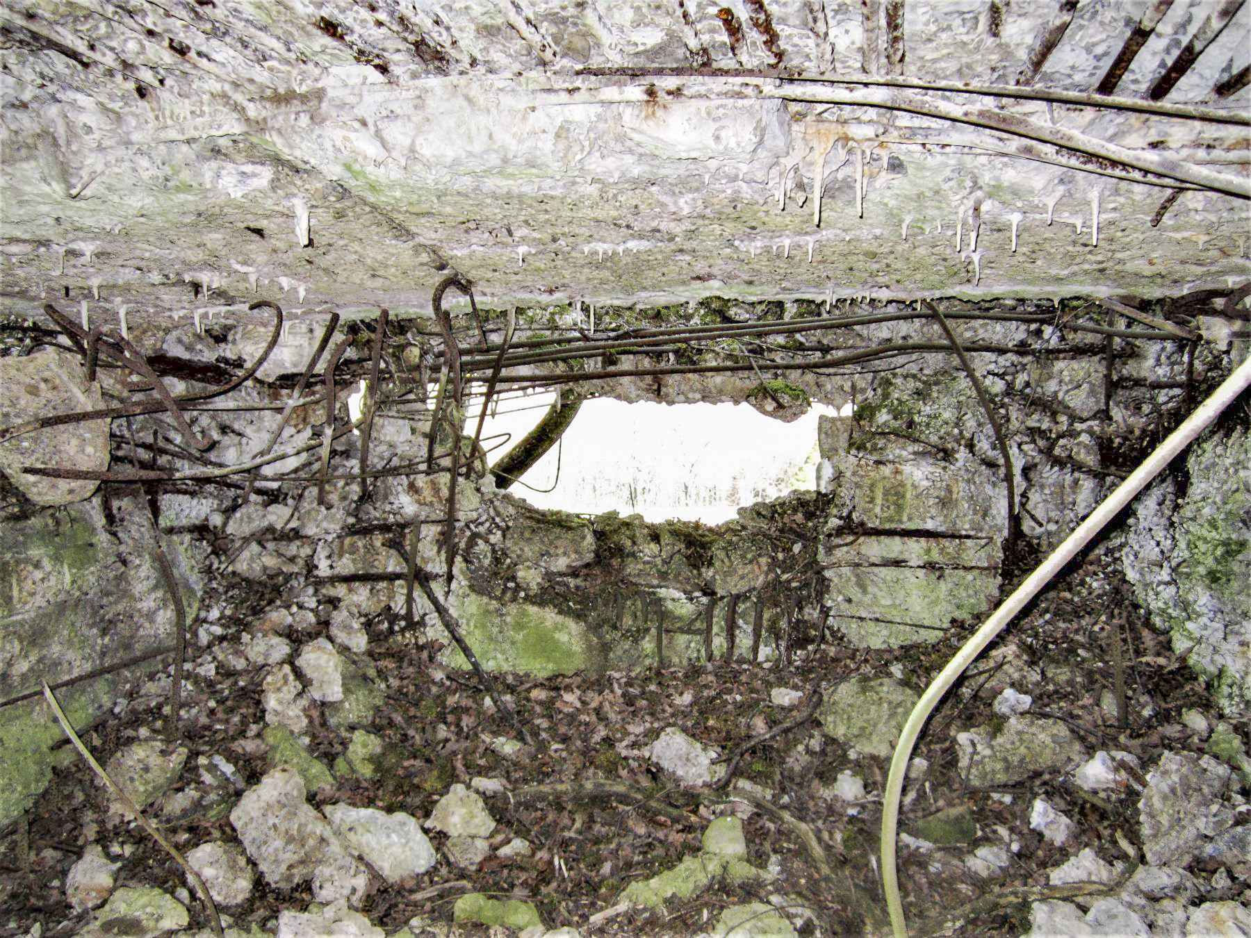 Ligne Maginot - SCHMELTZBACH 7 - (Blockhaus pour arme infanterie) - Créneau - Gregory Fuchs