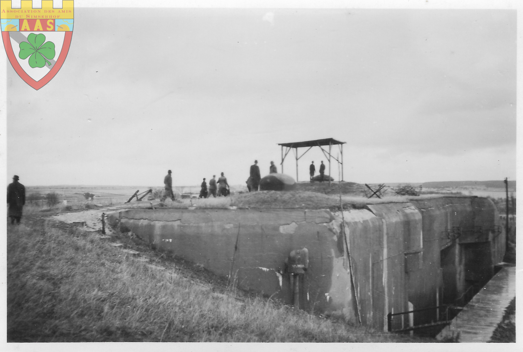 Ligne Maginot - SIMSERHOF - (Ouvrage d'artillerie) - Soldats allemands sur les dessus du bloc 4. - Inconnu