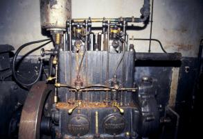 Ligne Maginot - BUCHHOLZBERG (I / 79° RIF) - (Abri) - Détail du moteur Baudouin 24 ch
Visite fin 90 avec la BA901