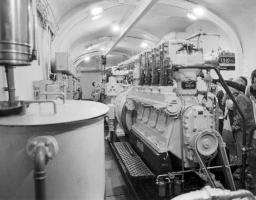 Ligne Maginot - SAINTE AGNES (SAG) - EO9 - (Ouvrage d'artillerie) - L'usine électrique
Groupe électrogène à moteur SMIM 4SR 19 de 100 CV