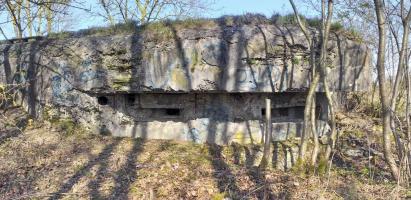 Ligne Maginot - WANTZENAU GARE - (PC) - Chambre de tir est pour 1 mitrailleuse et 2 FM