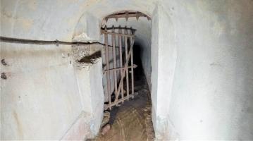 Ligne Maginot - FREUDENBERG (QUARTIER SCHIESSECK - I/37° RIF) - (Abri) - Grille dans la galerie de l'égout