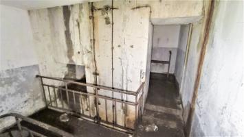 Ligne Maginot - REYERSVILLER - (Abri) - Escalier de l'entrée est
Entrée du local de filtrage et ventilation