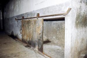 Ligne Maginot - REYERSVILLER - (Abri) - Couloir principal au niveau de la cuisine
Niche pour les poubelles