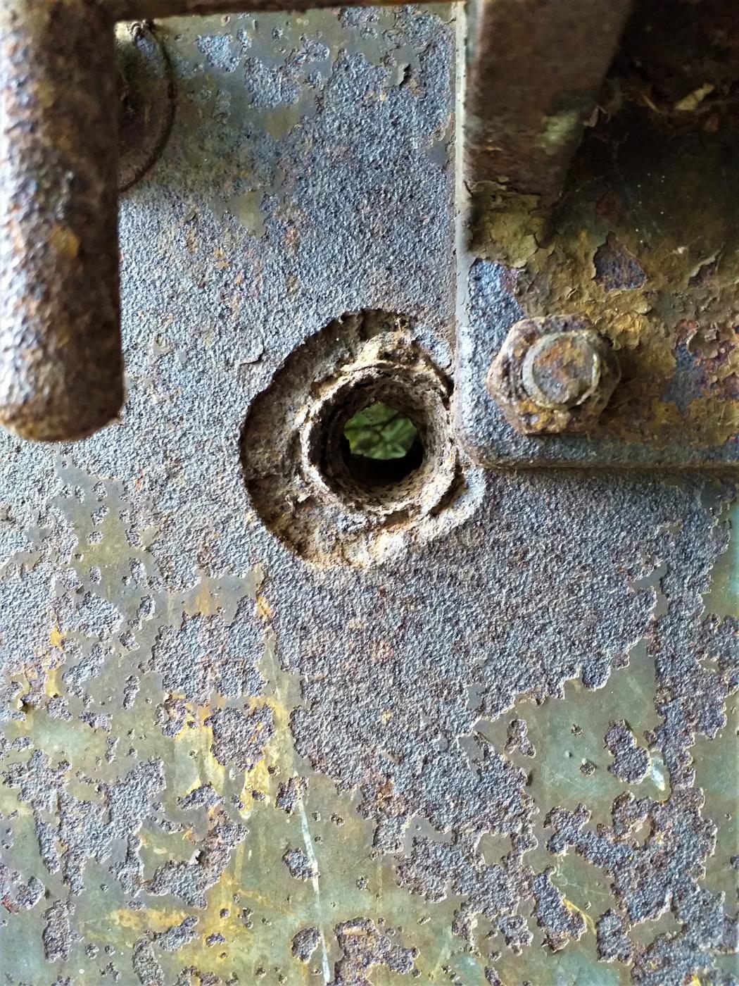 Ligne Maginot - HOFFEN - (Abri) - Impact dans la porte blindée - Gregory Fuchs