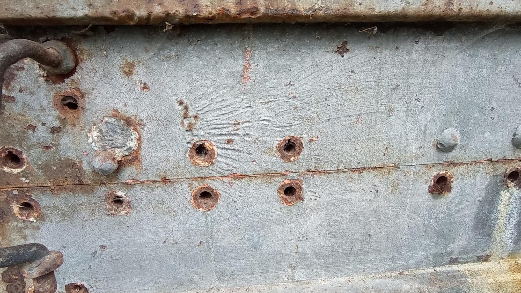 Ligne Maginot - FREUDENBERG (QUARTIER SCHIESSECK - I/37° RIF) - (Abri) - Détail de la porte blindée du coffre ouest - Baptiste GAUDIN