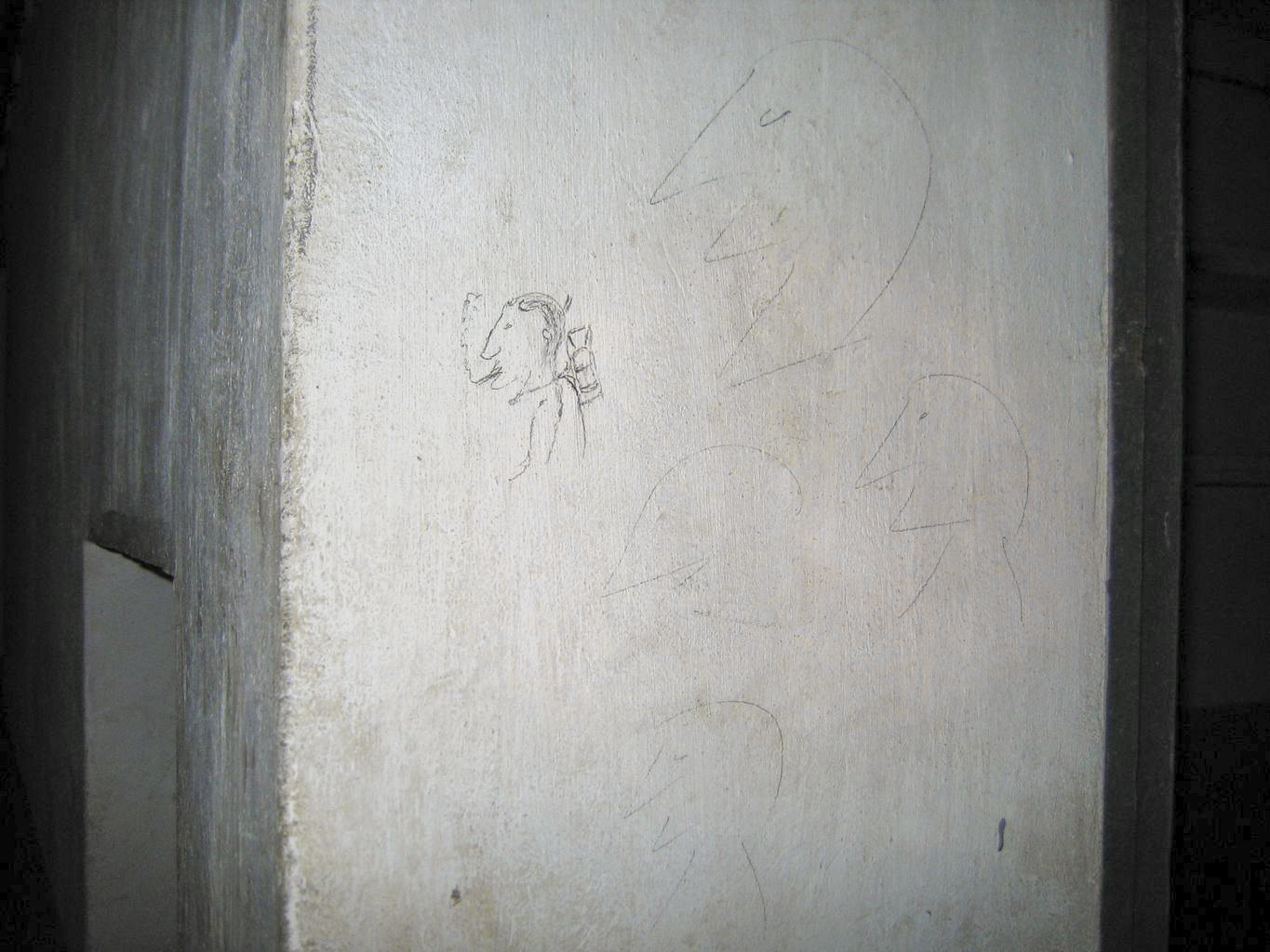Ligne Maginot - BUCHHOLZBERG (I / 79° RIF) - (Abri) - Graffitis à l'entrée de la cuisine
Visite fin 90 avec la BA901 - ammagsdr