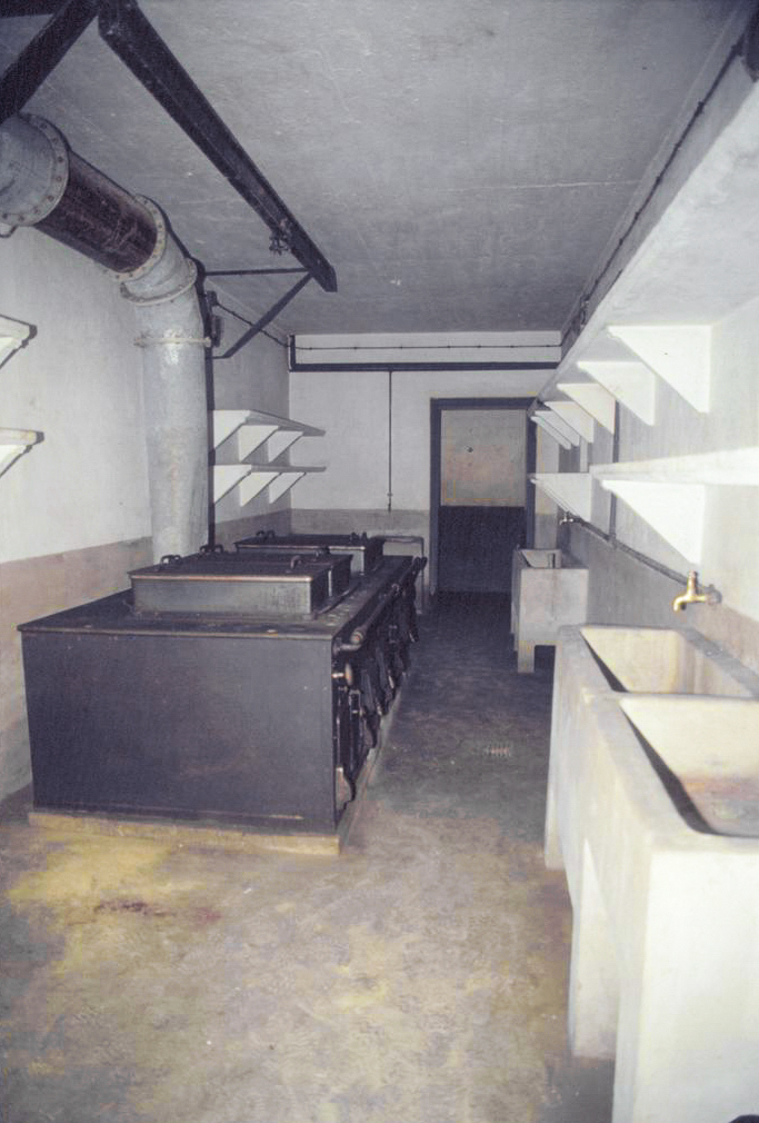 Ligne Maginot - BUCHHOLZBERG (I / 79° RIF) - (Abri) - Cuisine
Visite fin 90 avec la BA901 - ammagsdr