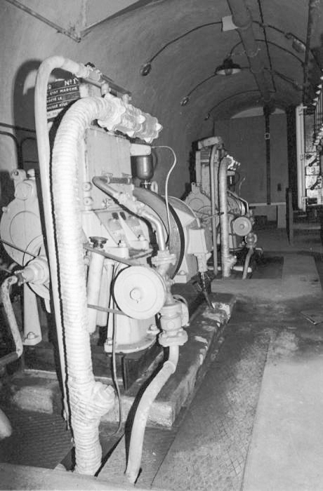 Ligne Maginot - CROUPE DU RESERVOIR - (Abri actif) - L'usine électrique
Groupes électrogènes à moteur Baudouin DB2 - LOVINY Alain
