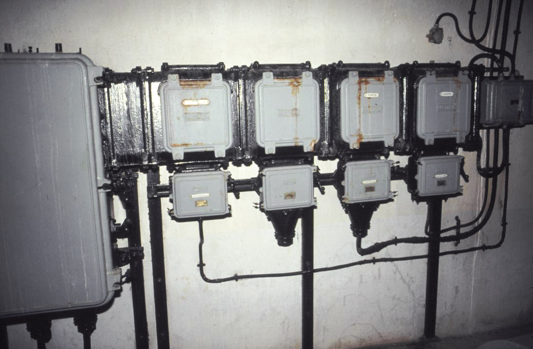 Ligne Maginot - CROUPE DU RESERVOIR - (Abri actif) - Visite en 1991 avec Génie de Nice - ammagsdr