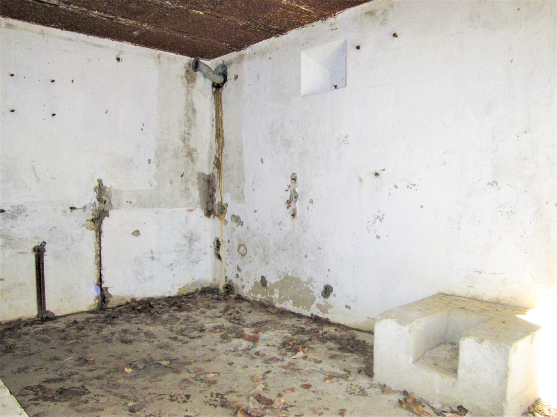 Ligne Maginot - GUNSTHAL COL OUEST - (Blockhaus pour arme infanterie) - Chambre de tir - Gregory Fuchs