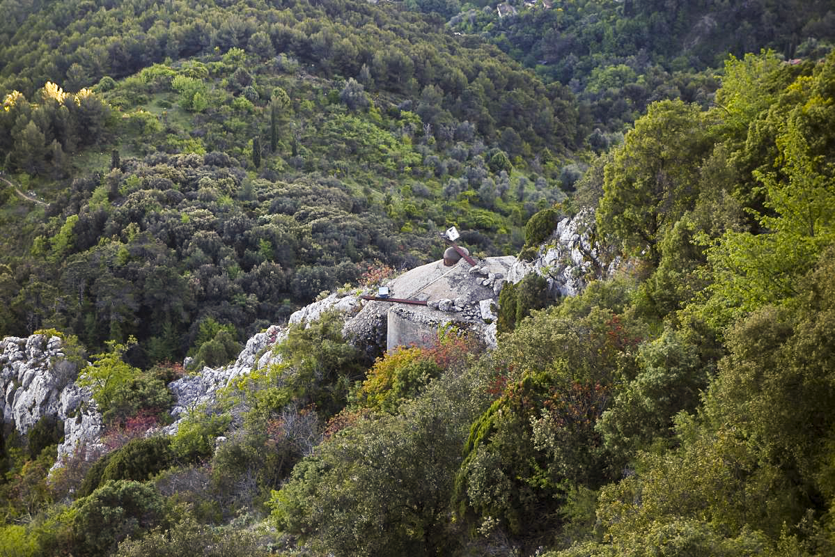 Ligne Maginot - SAINTE AGNES (SAG) - EO9 - (Ouvrage d'artillerie) - Bloc 4
Vu depuis le château qui domine le village de Sainte Agnès. - Michel Teiten