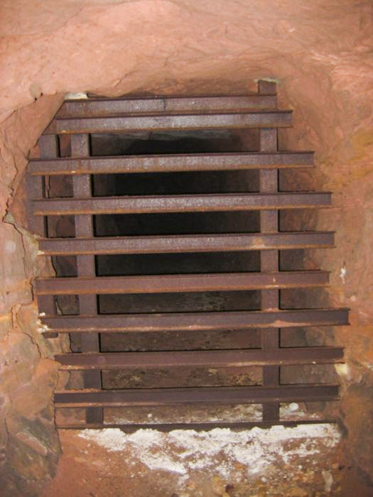 Ligne Maginot - INGWILLER - GEBIRGSWALD (RFL ET/OU 43° CAF) - (PC de Région Fortifiée) - Galerie transversale profonde condamnée - Antoine SCHOEN