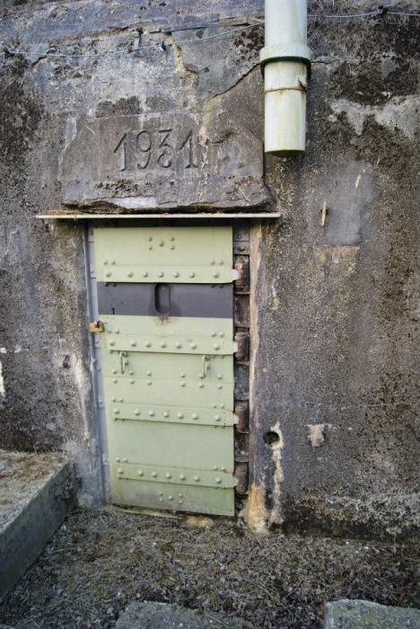 Ligne Maginot - DAMBACH NORD - NEUNHOFFEN SUD-EST - (Casemate d'infanterie - Double) - L'entrée - BOUCHOUCHA Eric