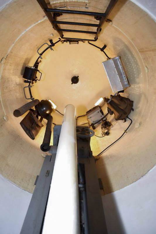 Ligne Maginot - DAMBACH NORD - NEUNHOFFEN SUD-EST - (Casemate d'infanterie - Double) - Intérieur de la cloche - Daniel Froehly