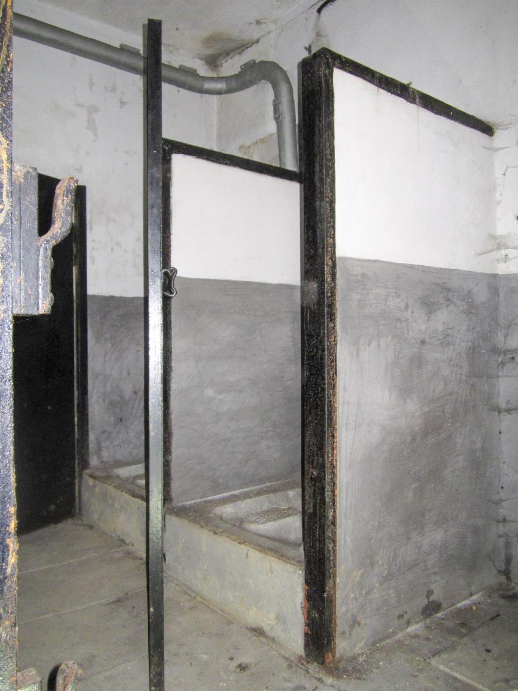 Ligne Maginot - BUCHHOLZBERG (I / 79° RIF) - (Abri) - Latrines - Gregory Fuchs