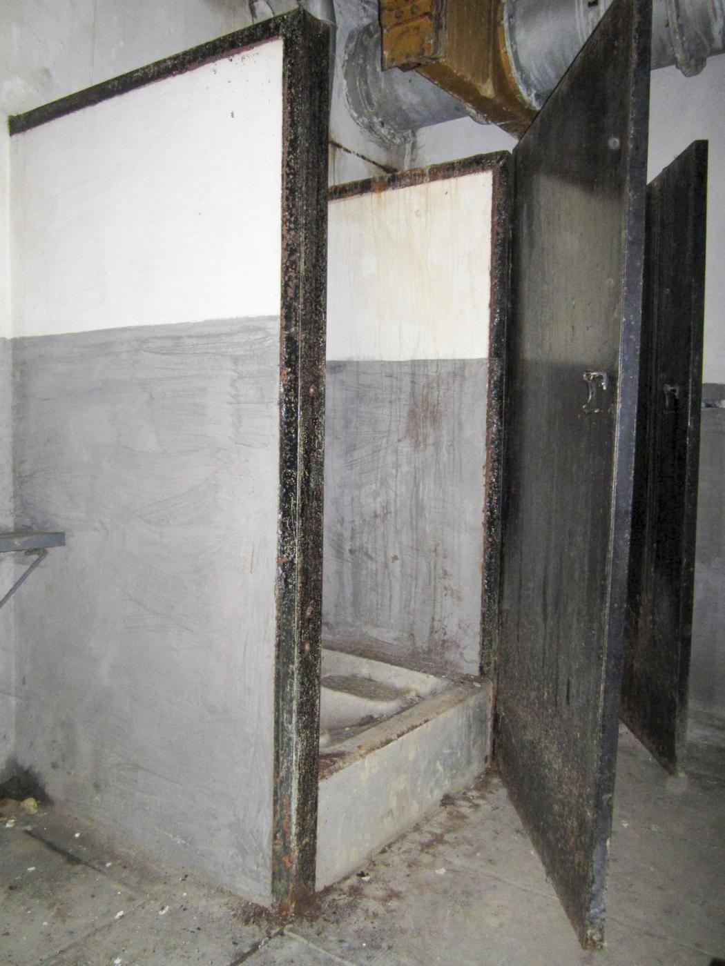 Ligne Maginot - BUCHHOLZBERG (I / 79° RIF) - (Abri) - Latrines - Gregory Fuchs