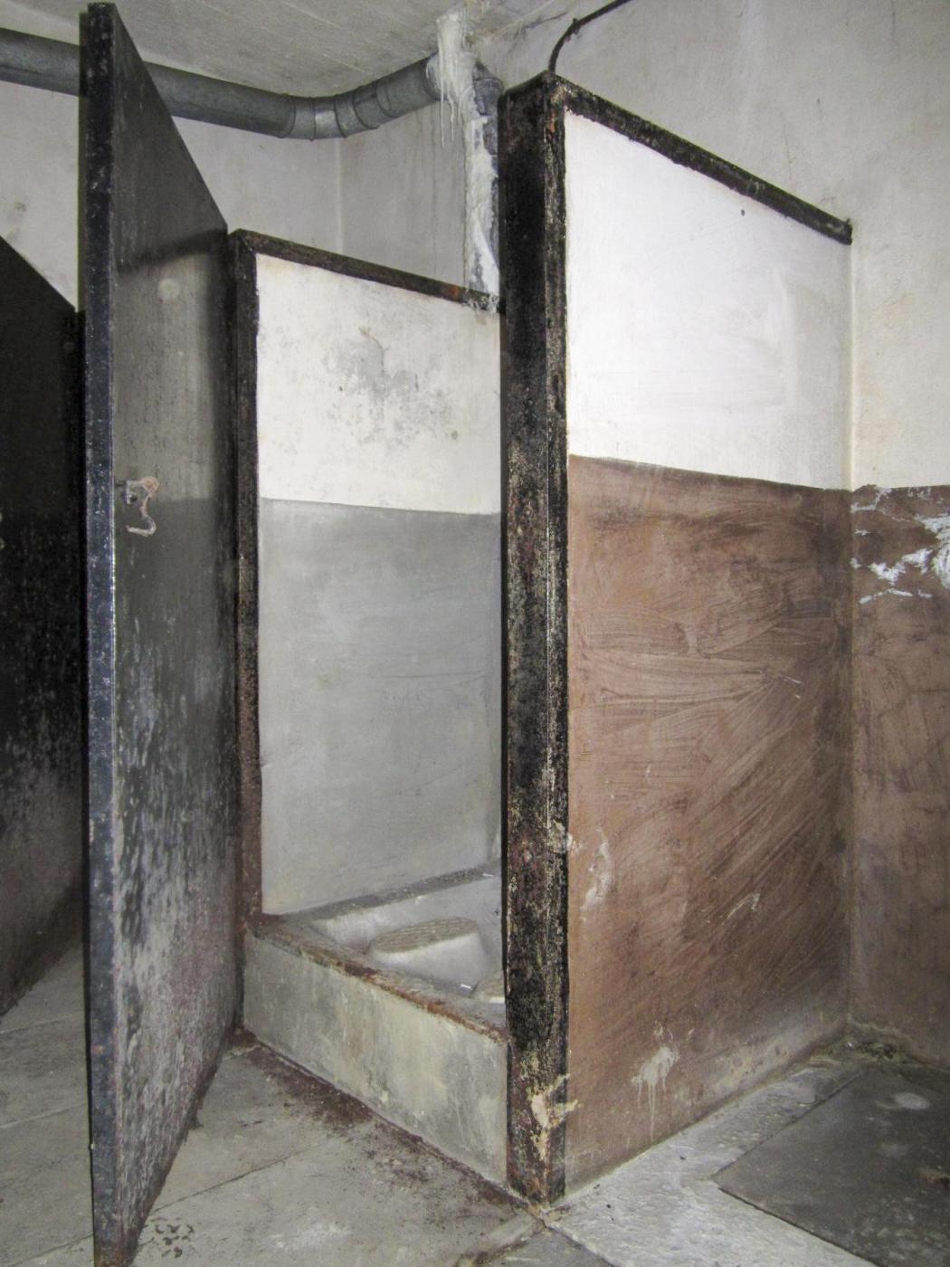 Ligne Maginot - BUCHHOLZBERG (I / 79° RIF) - (Abri) - Latrines - Gregory Fuchs