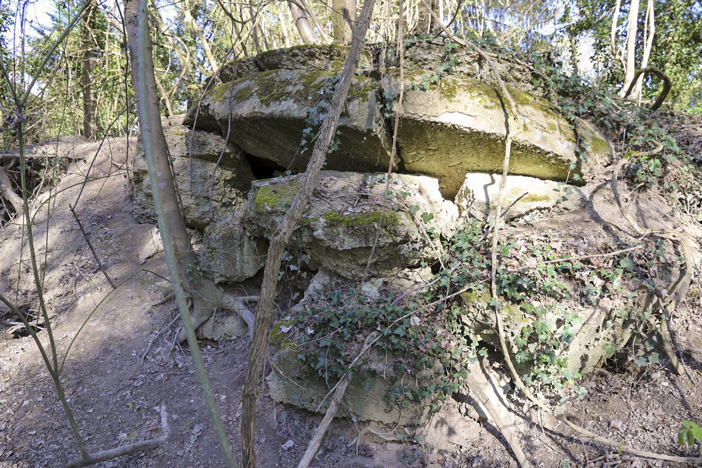 Ligne Maginot - MARCKOLSHEIM Muhlbach Abri - Abri situé à proximité du barrage - Alain Perouffe