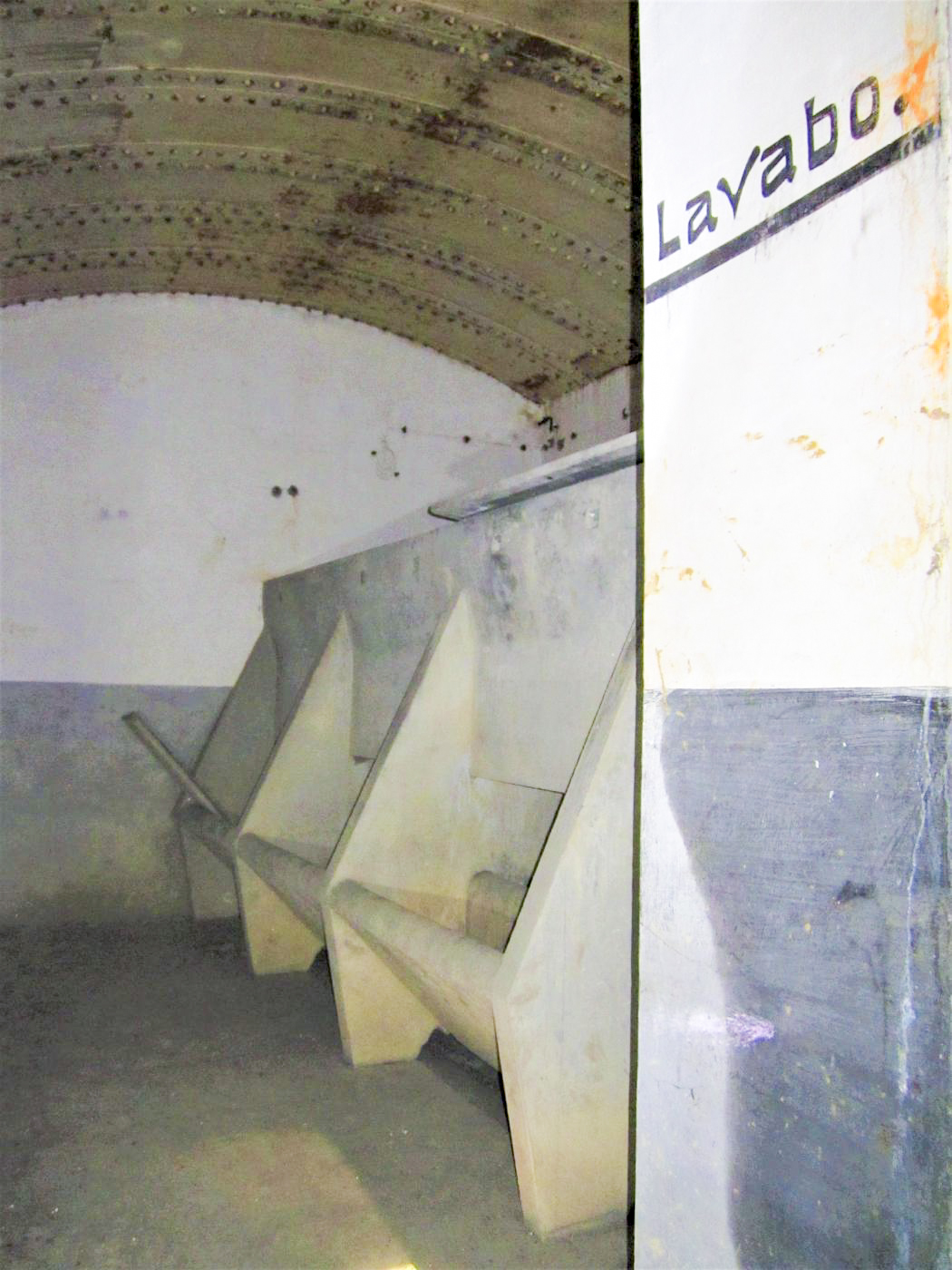 Ligne Maginot - HOFFEN - (Abri) - Lavabos - Gregory Fuchs