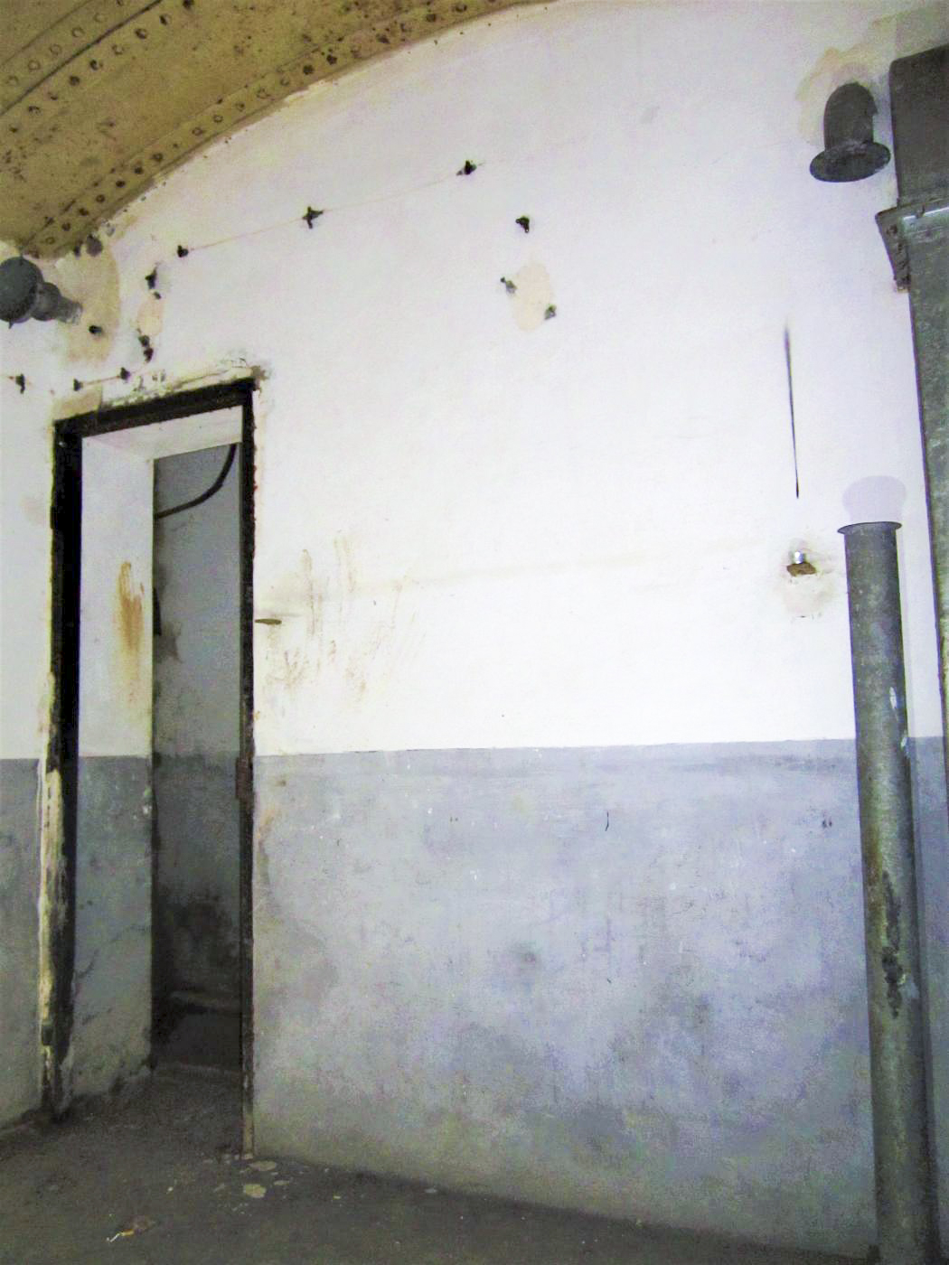 Ligne Maginot - HOFFEN - (Abri) - Chambre pour 4 sous-officiers n°42 - Gregory Fuchs