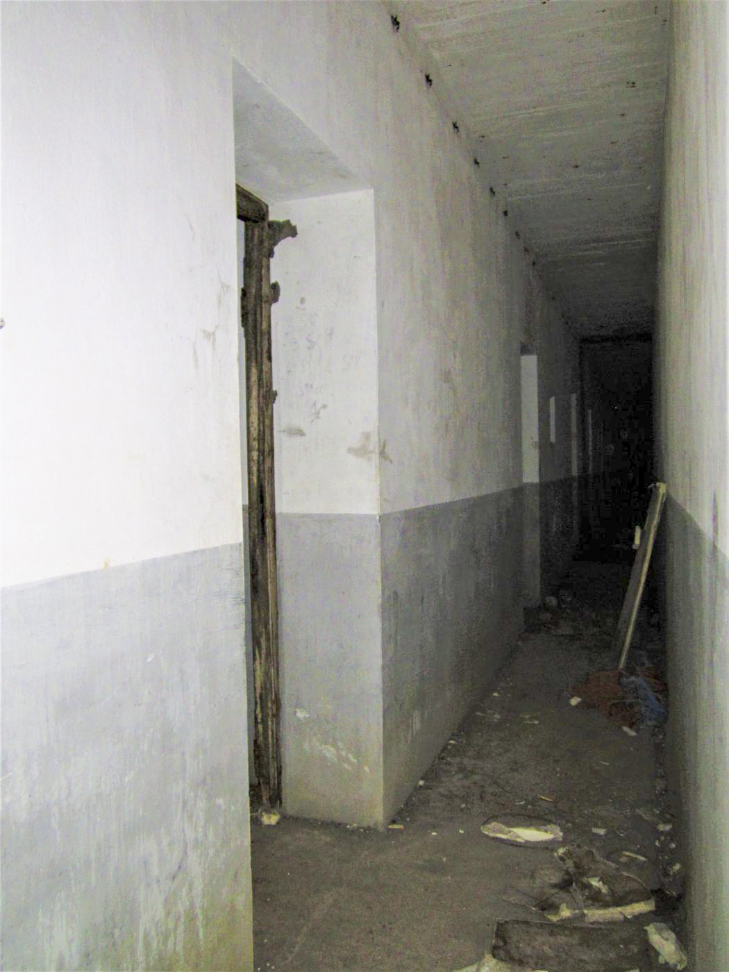 Ligne Maginot - HOFFEN - (Abri) - Entrée de la chambre pour 6 sous-officiers - Gregory Fuchs