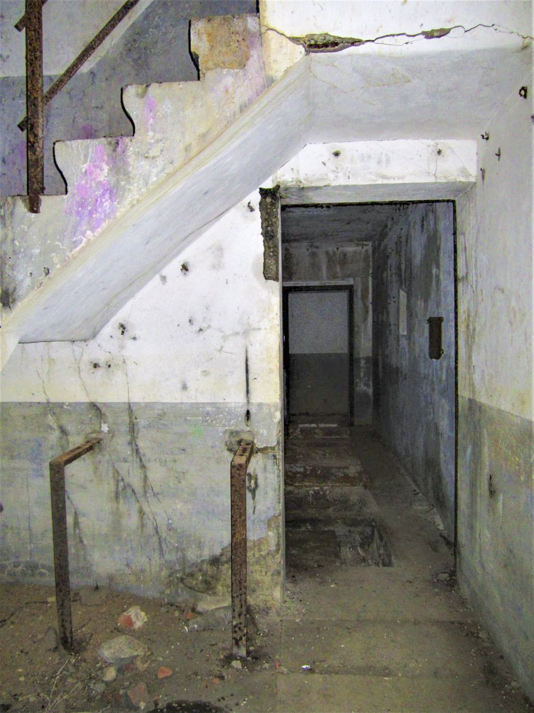 Ligne Maginot - HOFFEN - (Abri) - Entrée de l'usine - Gregory Fuchs