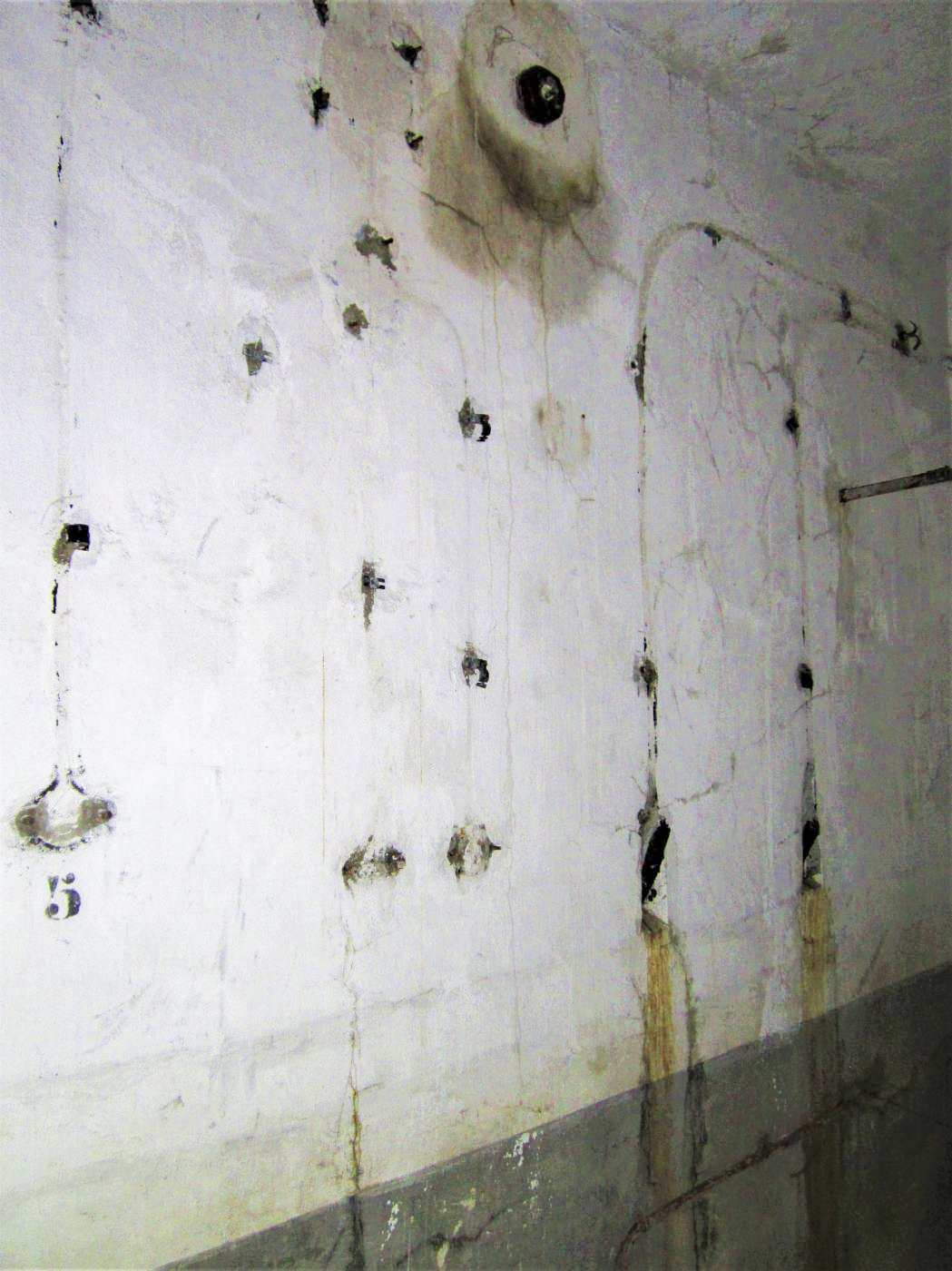 Ligne Maginot - HOFFEN - (Abri) - Local TSF
Emplacement du poste
(PC) - Gregory Fuchs
