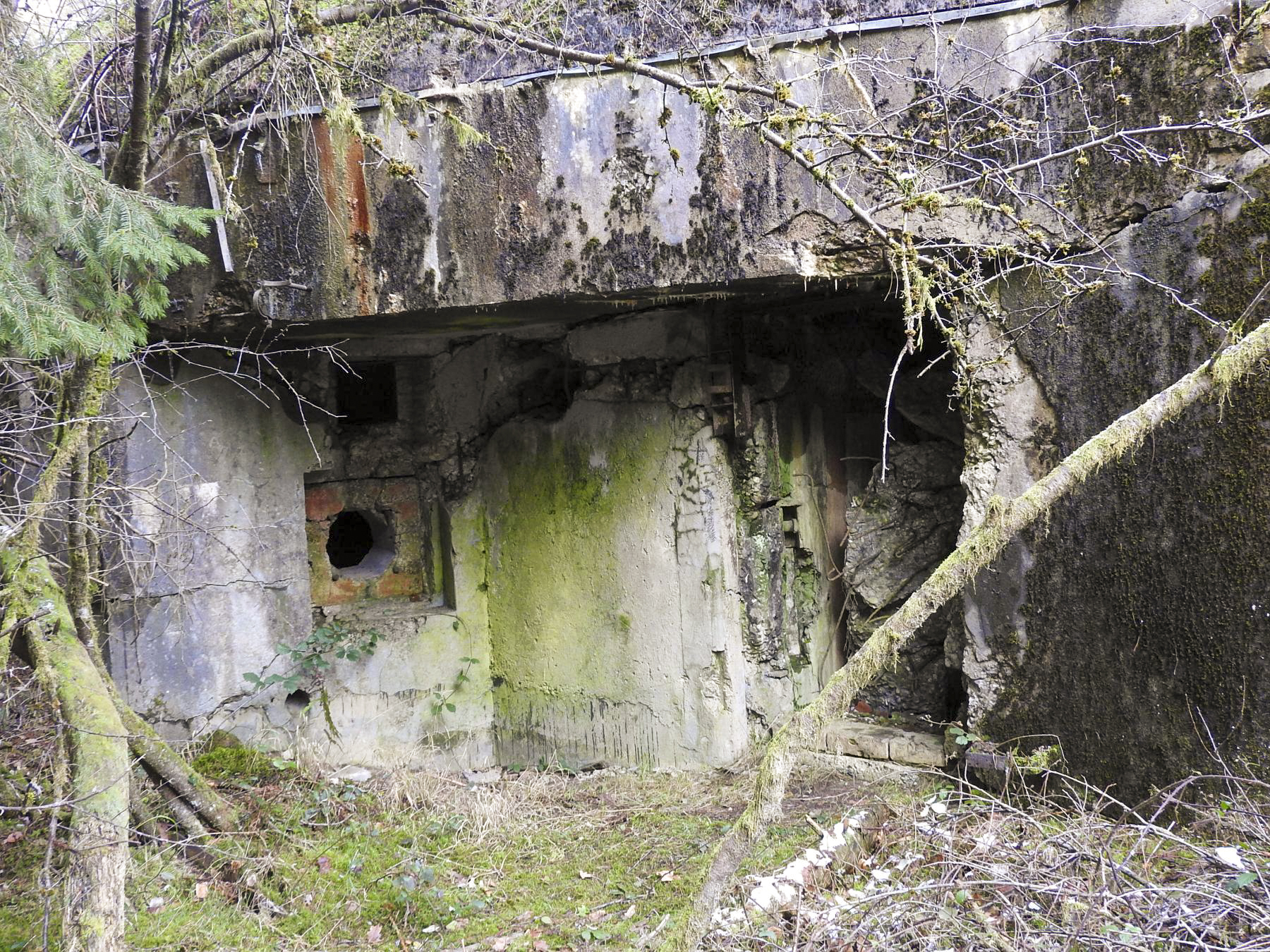 Ligne Maginot - GRAFENWEIHER EST - (Casemate d'infanterie - Simple) - L'entrée de la casemate - STENGER Mathieu