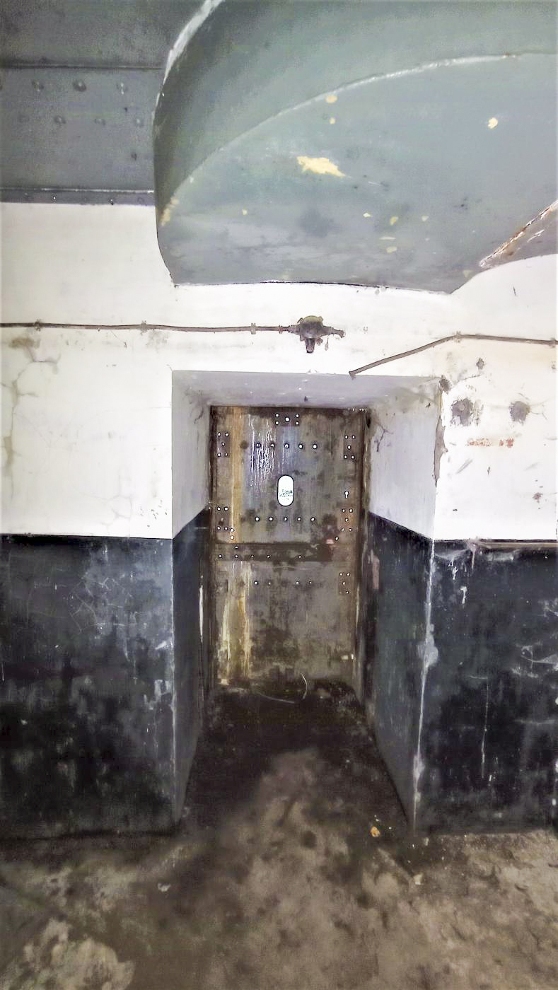 Ligne Maginot - FREUDENBERG (QUARTIER SCHIESSECK - I/37° RIF) - (Abri) - Entrée du coffre Ouest - Baptiste GAUDIN