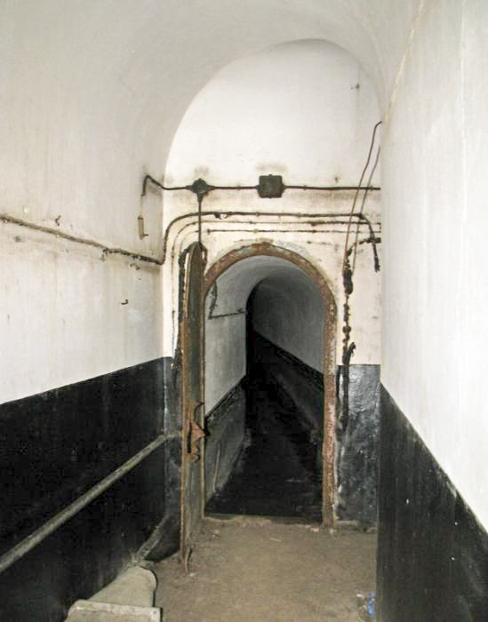 Ligne Maginot - Observatoire du FREUDENBERG - Départ de la galerie depuis l'abri caverne - Antoine SCHOEN