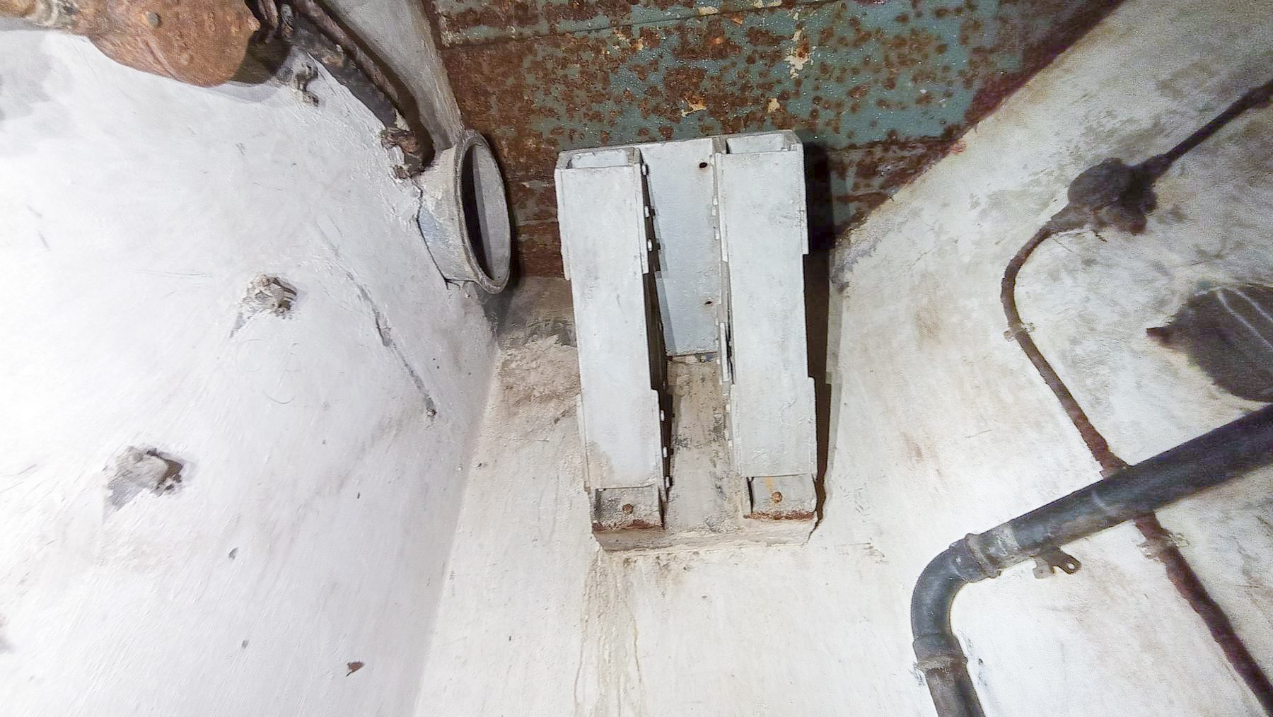 Ligne Maginot - FREUDENBERG - (Observatoire d'artillerie) - Support du ventilateur - Baptiste GAUDIN