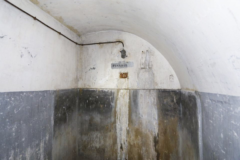 Ligne Maginot - REYERSVILLER - (Abri) - Urinoir - GRASSER Michel