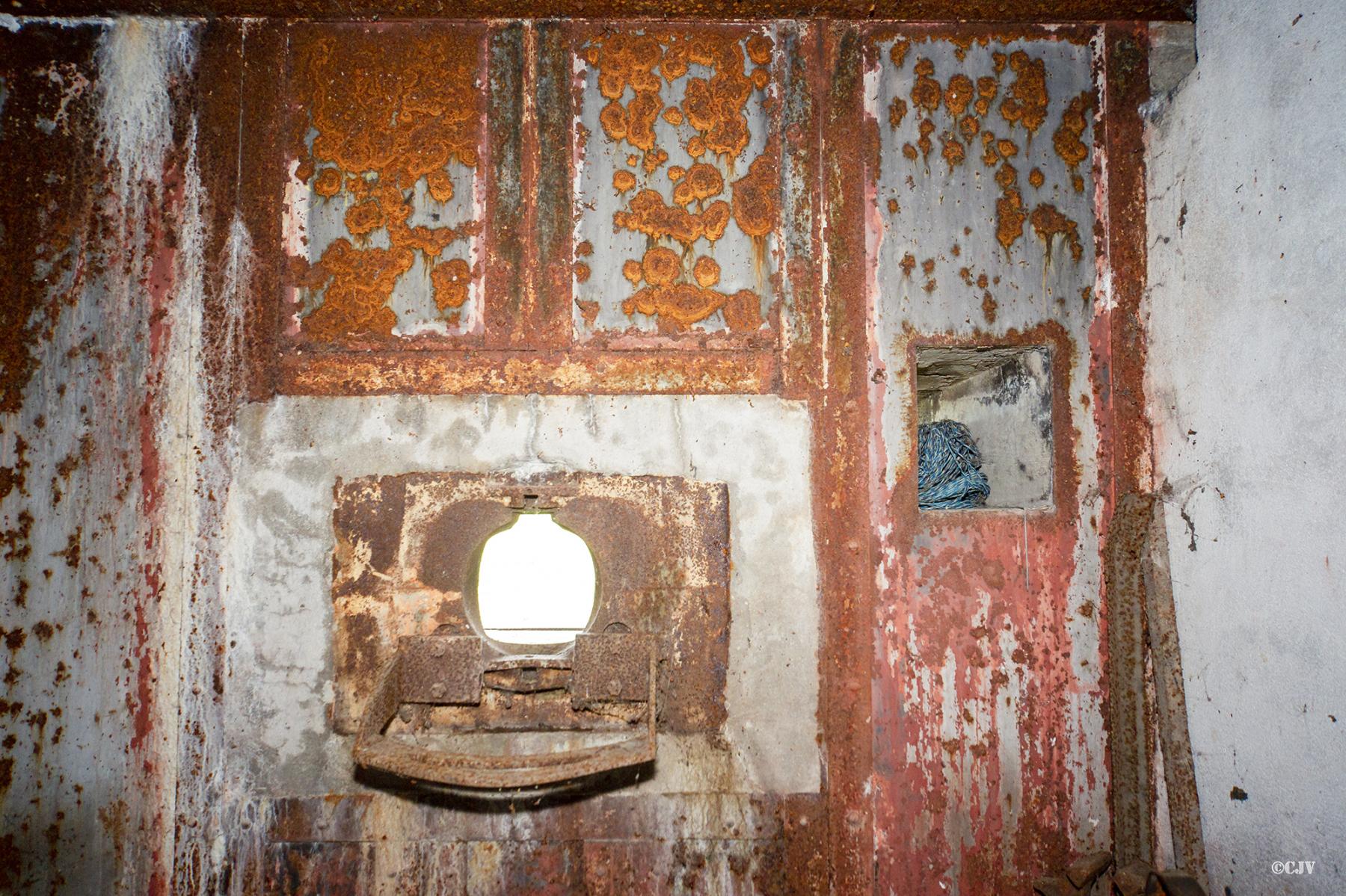 Ligne Maginot - MC27B - MC23 - (Casemate d'infanterie) -  - Lia VERMEULEN