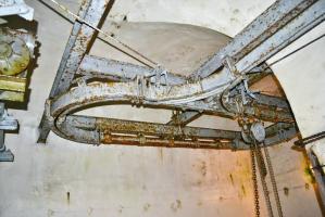 Ligne Maginot - HACKENBERG - A19 (Ouvrage d'artillerie) - Bloc 9 
Monorail permettant la manipulation des caisses à douilles