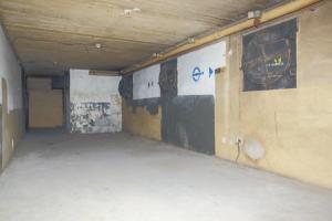 Ligne Maginot - NANCY- LAXOU - CENTRAL PROTéGé - (Central téléphonique isolé) - Local des équipements de télégraphie
Les inscriptions diverses ne sont pas d'époque. Elles ont été faites dans le cadre du tournage du film de JP JEUNET