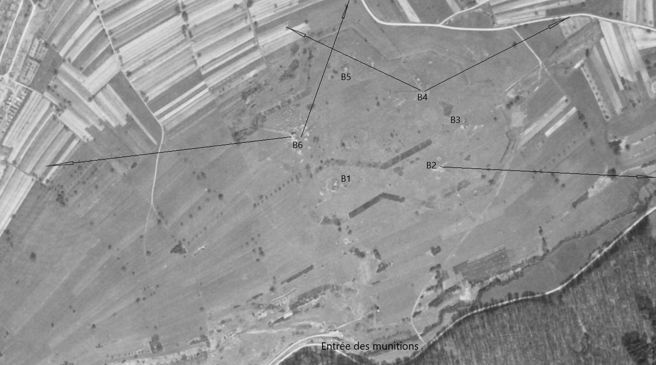 Ligne Maginot - FOUR A CHAUX - FAC - (Ouvrage d'artillerie) - Direction de tir des cloches JM et de la casemate d'infanterie du bloc 6  - IGN - Géoportail 1951