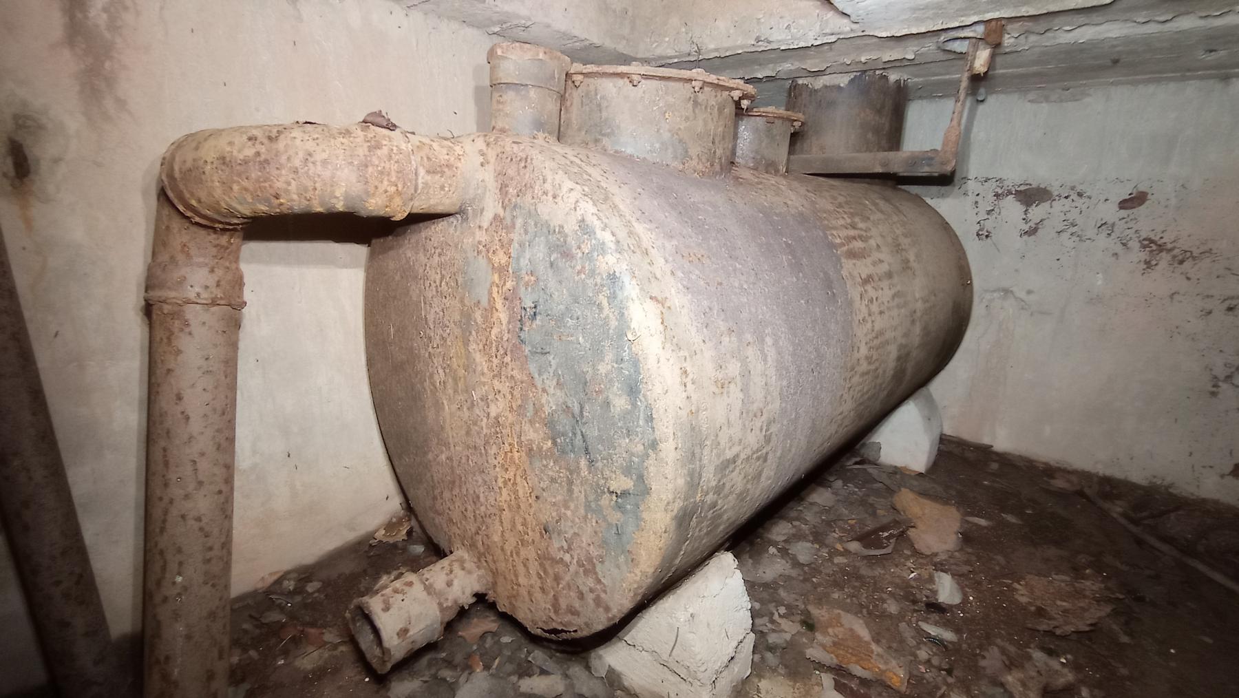 Ligne Maginot - GUNSTHAL FERME EST - (Blockhaus pour arme infanterie) - Fosse chimique ASEPTA - Baptiste GAUDIN